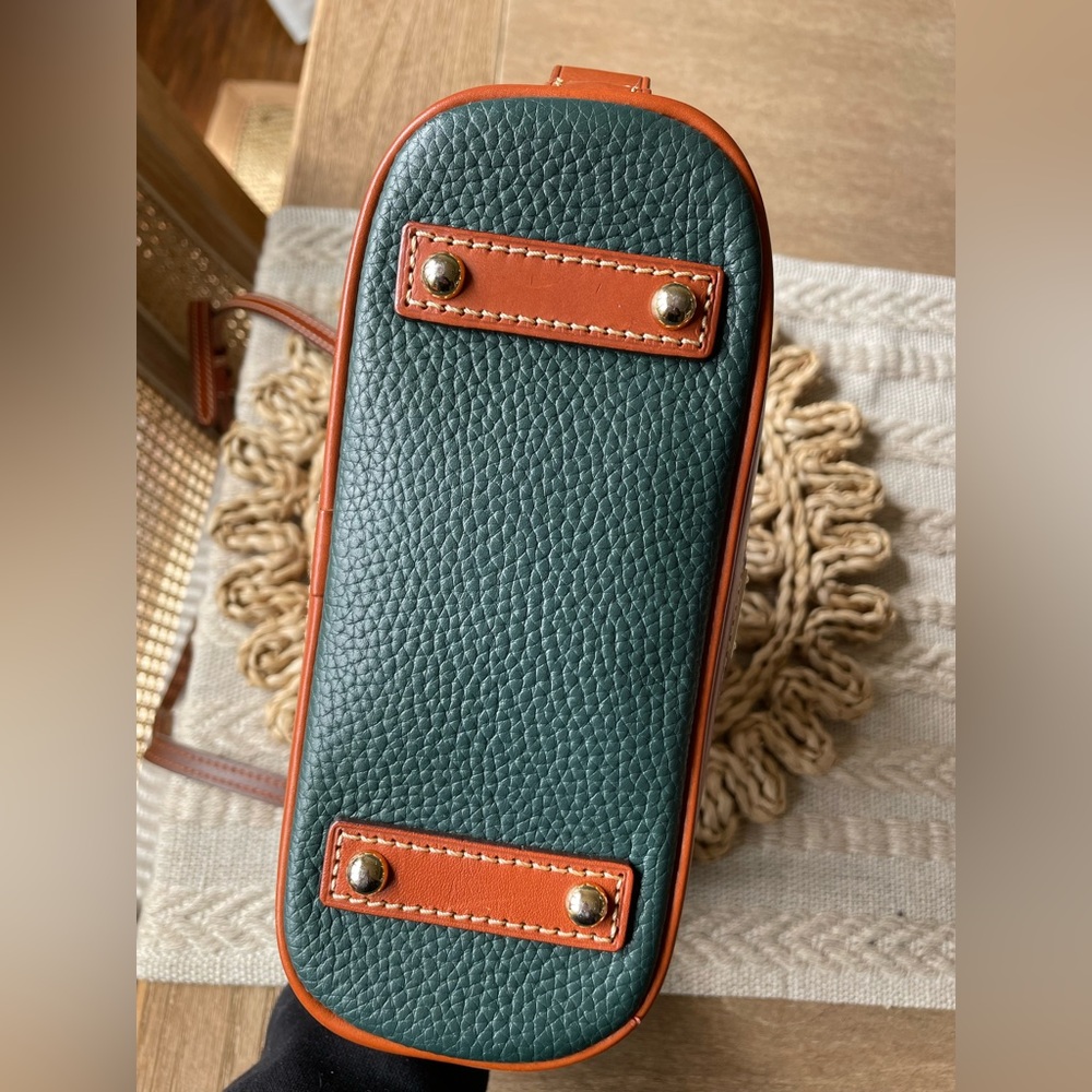 Dooney and Bourke Pebble Leather Bitsy Bag - Forest Green Color -EUC! - Picture 6 of 13